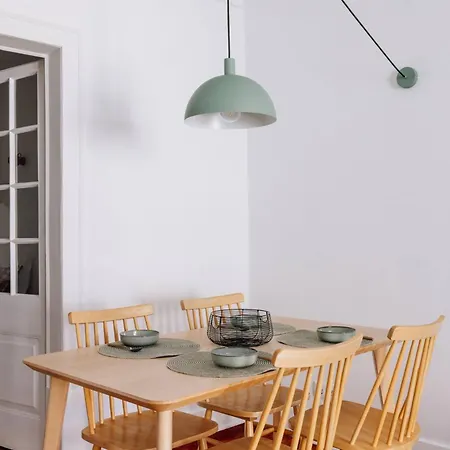 Bica Apartment *