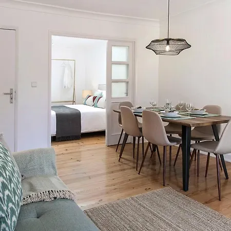 Apartment Bica *