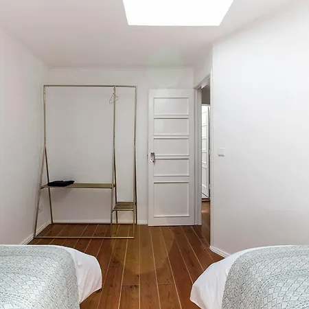 Apartment Bica